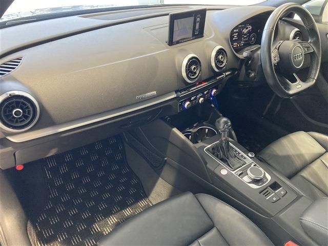 AUDI S3 SPORTBACK 2017 Image 31