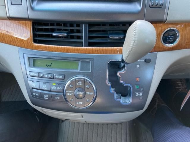 TOYOTA ESTIMA 2009 Image 31