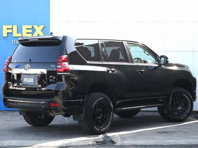 TOYOTA LANDCRUISER PRADO 2022 Image 31