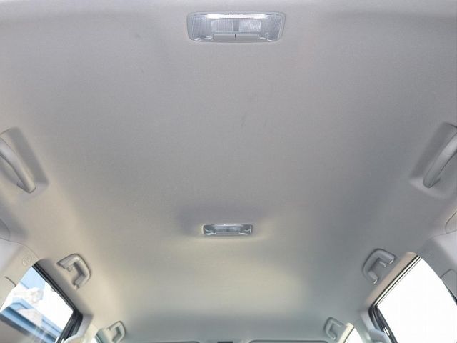 TOYOTA LANDCRUISER PRADO 2022 Image 31