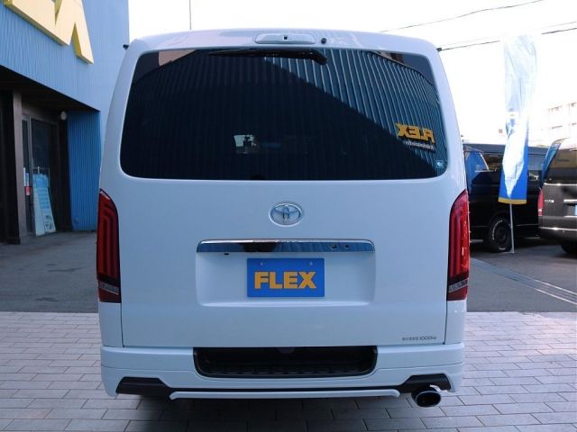 TOYOTA HIACE VAN 2WD 2023 Image 31