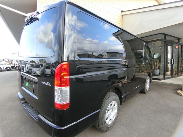 TOYOTA HIACE VAN 2WD 2020 Image 31