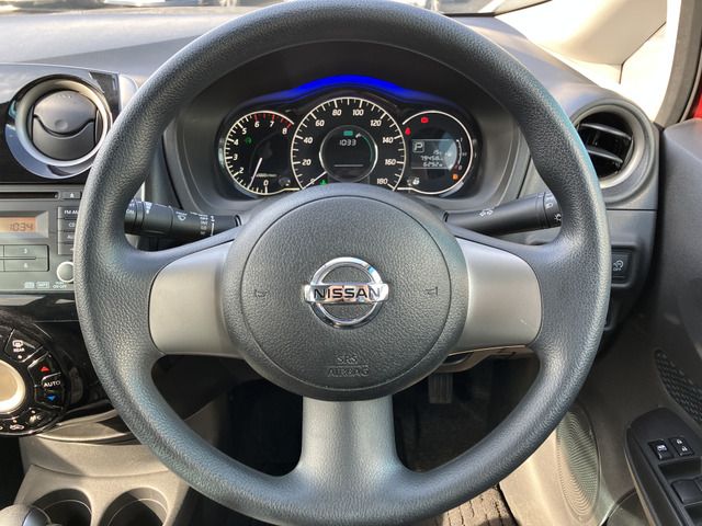 NISSAN NOTE 2013 Image 31