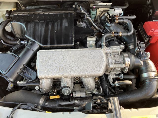 NISSAN NOTE 2013 Image 31