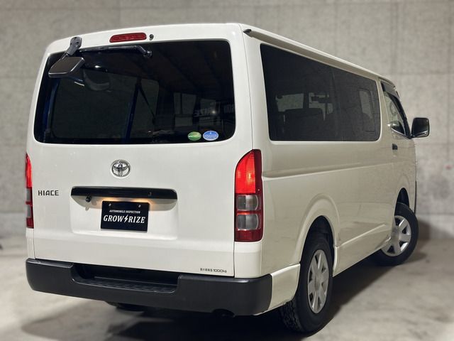 TOYOTA HIACE VAN 4WD 2019 Image 31