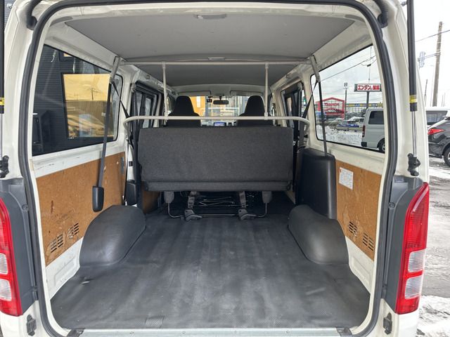 TOYOTA HIACE VAN 4WD 2019 Image 31