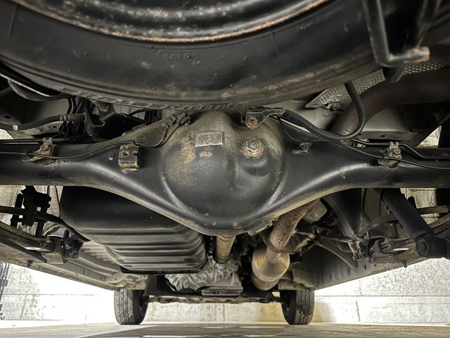 TOYOTA HIACE VAN 4WD 2019 Image 31