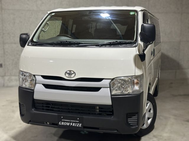 TOYOTA HIACE VAN 4WD 2019 Image 31