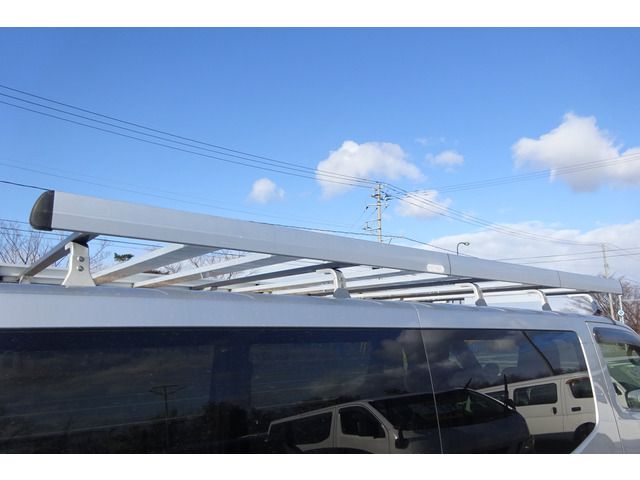 NISSAN NV350 CARAVAN 4WD 2013 Image 31