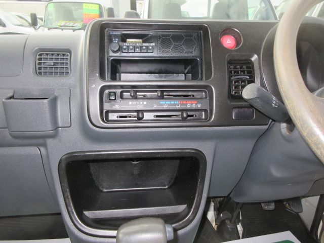 DAIHATSU HIJET TRUCK 2010 Image 31