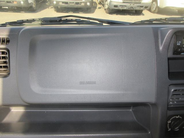 NISSAN NT100 CLIPPER 2022 Image 31