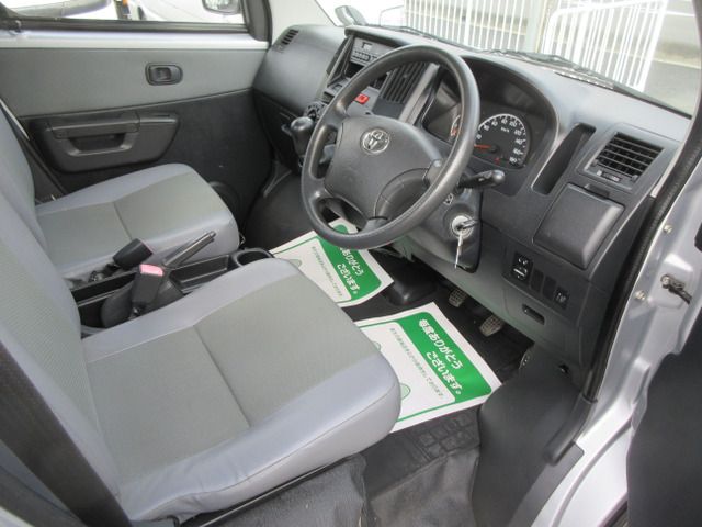 TOYOTA TOWNACE TRUCK 2WD 2012 Image 31