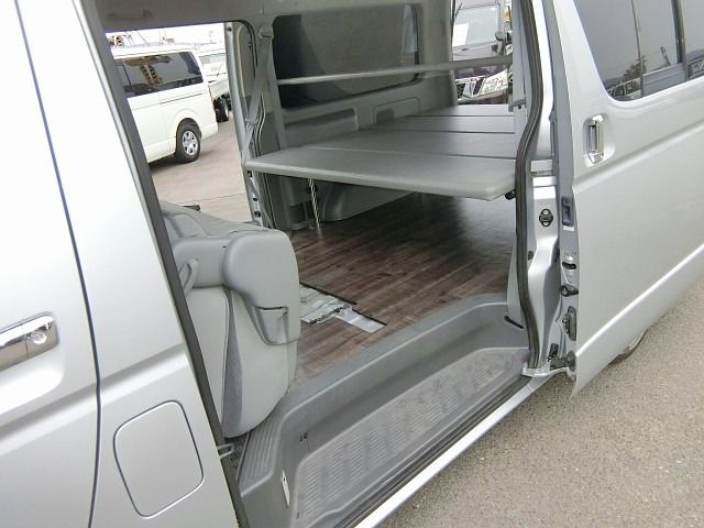 TOYOTA REGIUSACE VAN 2WD 2009 Image 31