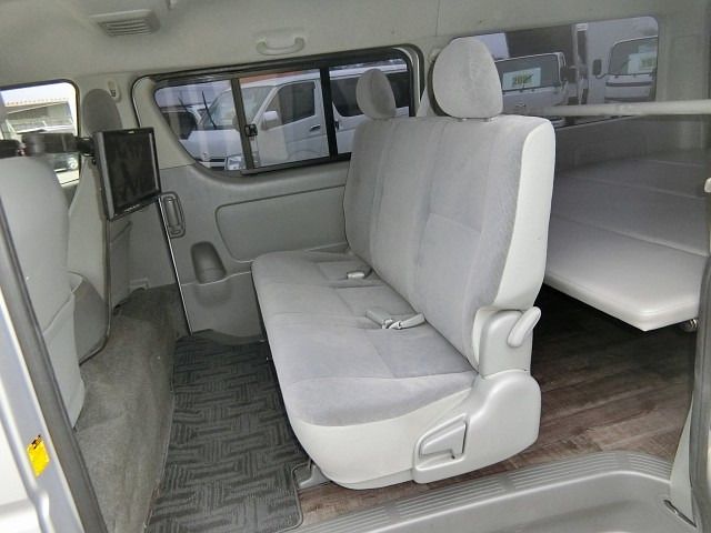 TOYOTA REGIUSACE VAN 2WD 2009 Image 31