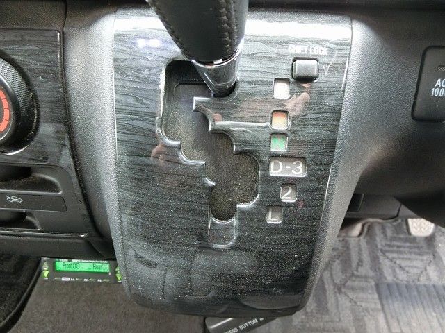 TOYOTA REGIUSACE VAN 2WD 2009 Image 31