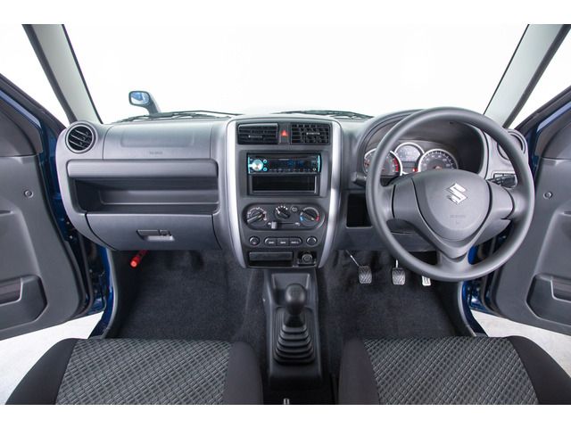 SUZUKI JIMNY 4WD 2015 Image 31