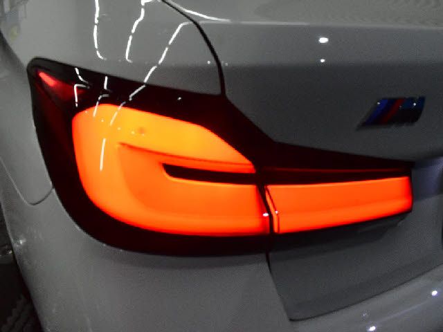 BMW 5SERIES SEDAN 2021 Image 31