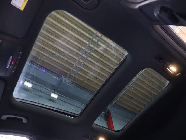 MERCEDES BENZ GLC CL 2020 Image 31