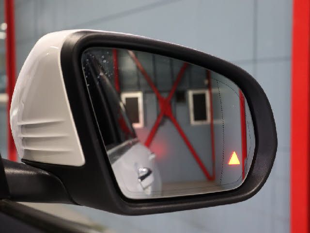 MERCEDES BENZ GLC CL 2020 Image 31