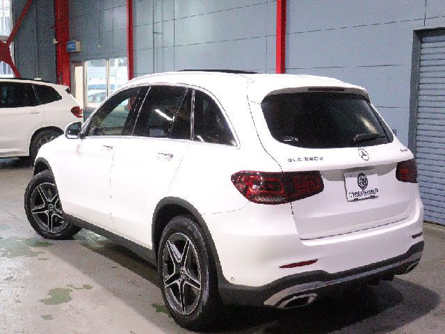 MERCEDES BENZ GLC CL 2020 Image 31