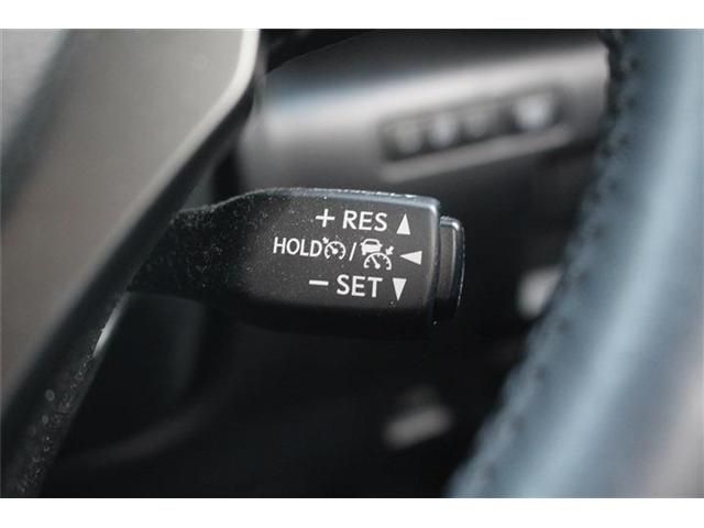 TOYOTA LEXUS IS300H 2023 Image 31