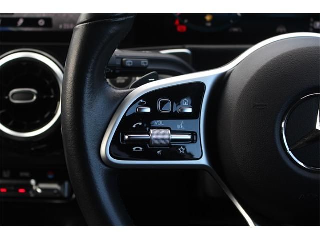 MERCEDES BENZ GLB 2020 Image 31