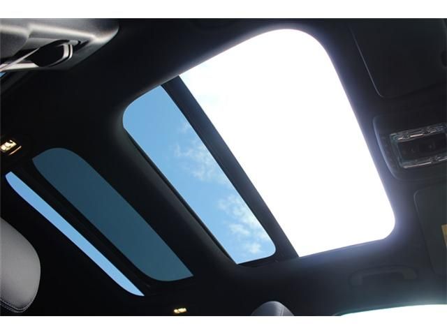 MERCEDES BENZ GLB 2020 Image 31