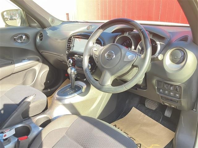 NISSAN JUKE 2017 Image 31