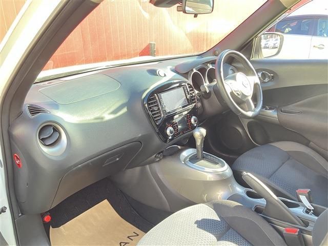 NISSAN JUKE 2017 Image 31