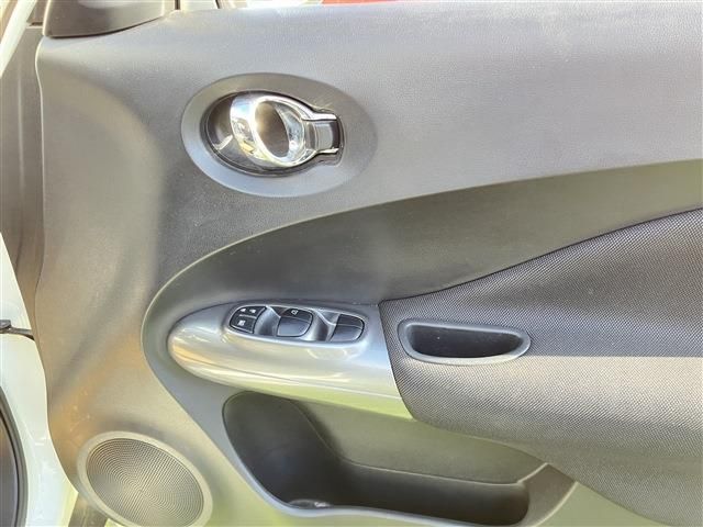 NISSAN JUKE 2017 Image 31