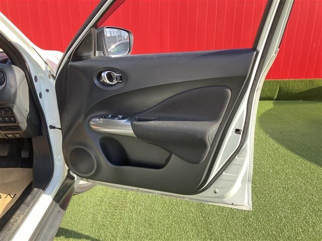 NISSAN JUKE 2017 Image 31