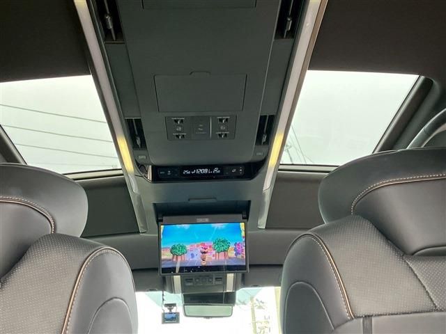 TOYOTA ALPHARD HYBRID 2024 Image 31