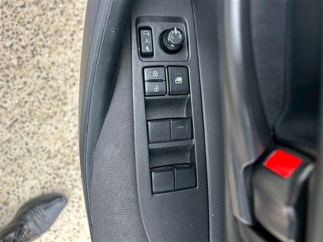 TOYOTA COROLLA TOURING HYBR 2023 Image 31