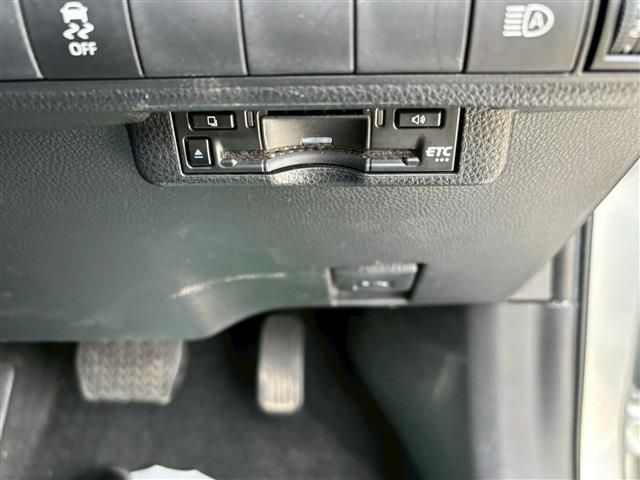 TOYOTA COROLLA TOURING HYBR 2023 Image 31