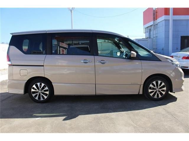 NISSAN SERENA  S-HYBRID 2018 Image 31