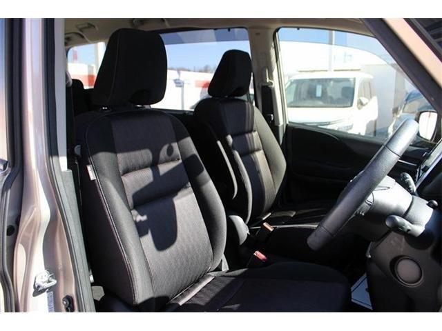 NISSAN SERENA  S-HYBRID 2018 Image 31