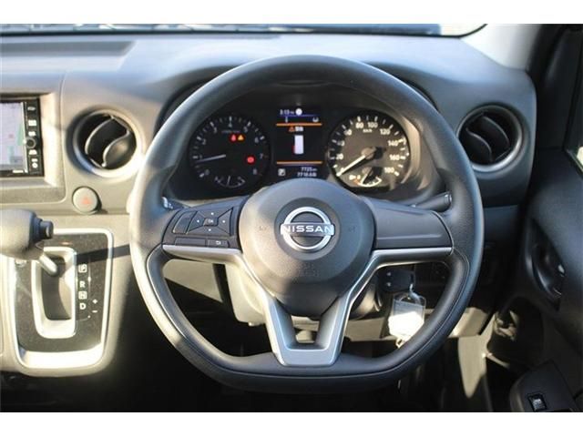 NISSAN CARAVAN VAN 2WD 2022 Image 31