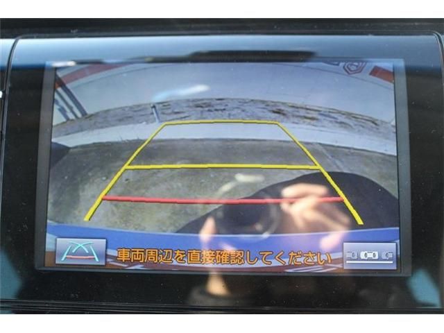 TOYOTA CAMRY HYBRID 2017 Image 31