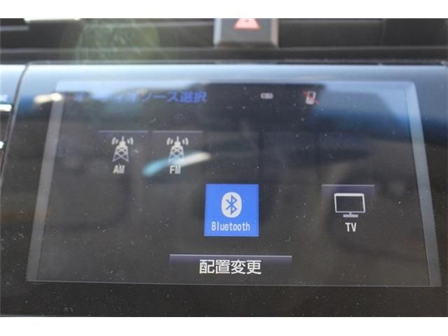 TOYOTA CAMRY HYBRID 2017 Image 31