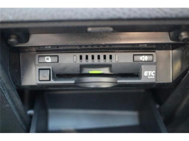 TOYOTA CAMRY HYBRID 2017 Image 31