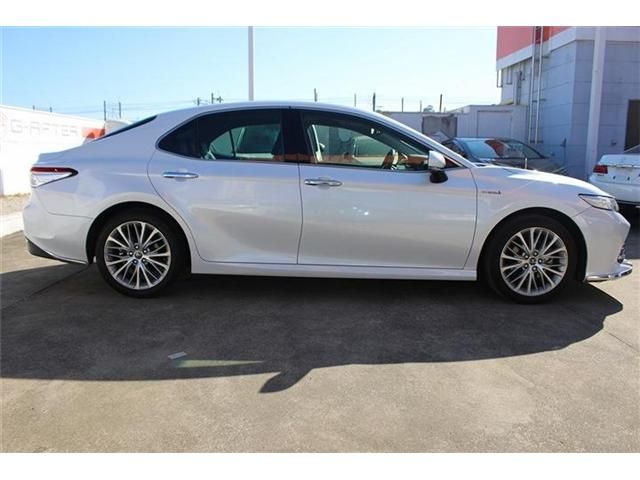 TOYOTA CAMRY HYBRID 2017 Image 31