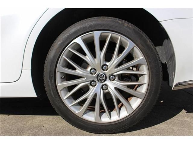 TOYOTA CAMRY HYBRID 2017 Image 31