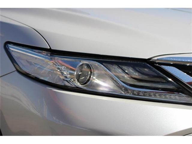 TOYOTA CAMRY HYBRID 2017 Image 31