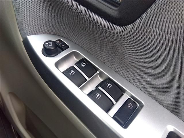 DAIHATSU CAST STYLE 4WD 2016 Image 31