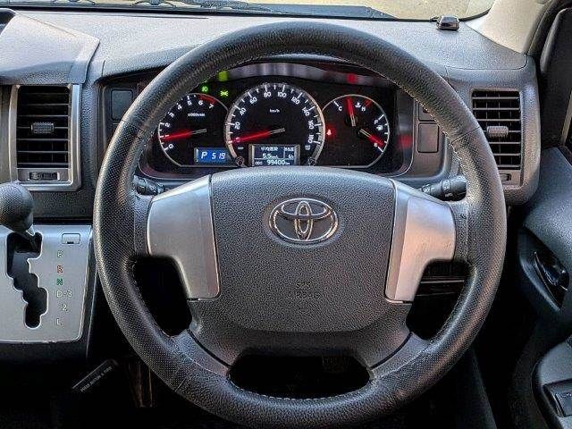 TOYOTA HIACE VAN 2WD 2014 Image 31