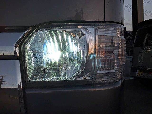 TOYOTA HIACE VAN 2WD 2014 Image 31