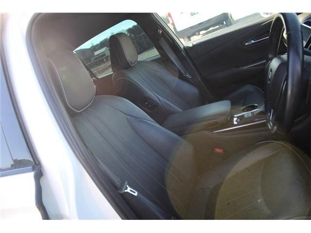 TOYOTA CROWN SEDAN HYBRID 2018 Image 31