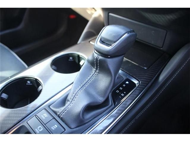 TOYOTA CROWN SEDAN HYBRID 2018 Image 31