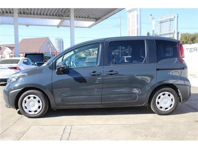 TOYOTA SIENTA HYBRID 2023 Image 31