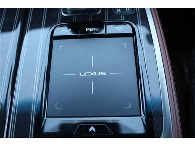 TOYOTA LEXUS LS500H 4WD 2018 Image 31